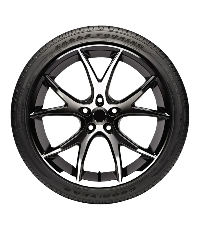 Goma Premium 285/45R22 GoodYear Eagle Touring 114H para SUV con Montura Balanceo y Alineación en Auto Fashion