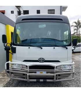 Defensa Delantera Toyota Coaster
