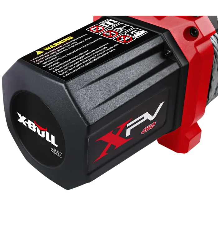 Winche eléctrico X-Bull de 10,000 libras con cable sintético, clasificación IP67 y control remoto multifuncional.