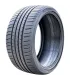 Goma 235/55R17 Cosmo MuchoMachos UHP 103W XL de alto rendimiento, diseño deportivo y máxima estabilidad para SUV y sedanes.