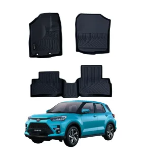 Alfombras tipo bandeja Focus Mats para Toyota Raize 2019-2026, muestra set completo y la foto del carro color verde.