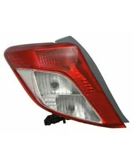 Farol Trasero Toyota Vitz 2012-2014 | LED y Halógeno | RD