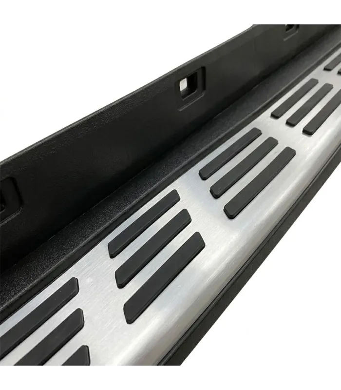 Estribos Laterales Running Boards Kia Sportage 2023-2026 Aluminio Antideslizante Accesorios Exteriores, Muestra Detallada.