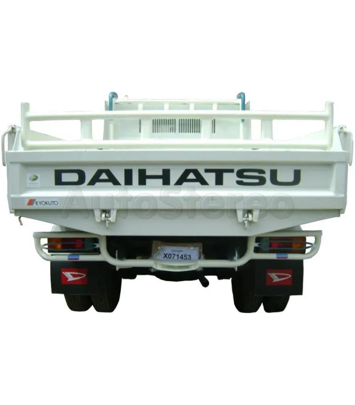 Camion Daihatsu Defensa Trasera / Bumper en tubos hecho a la medida