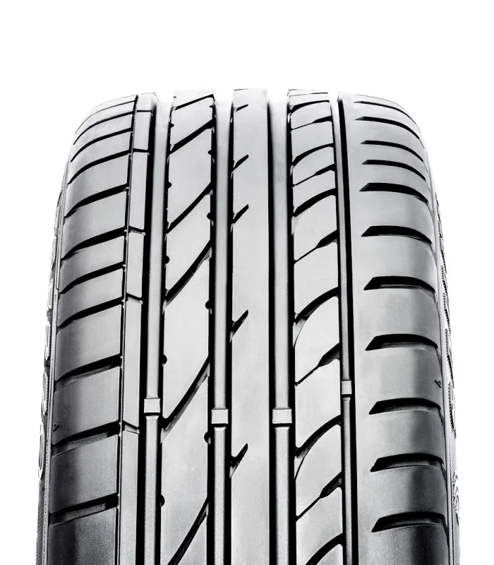 Goma 225/35R20 Sailun Atrezzo ZSR Ultra Alto Desempeño con Montura y Alineación Gratis en Santo Domingo