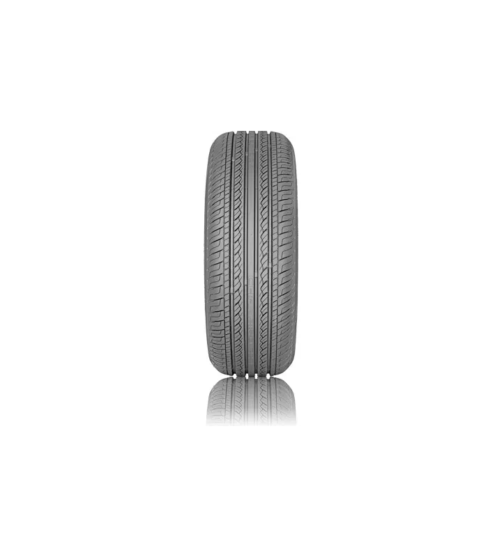 Neumático 215/50R17 GT Radial Champiro 228 Montura Balanceo y Alineación Incluida Auto Fashion