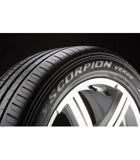 Goma 235/60R18 Pirelli Scorpion Verde con Montura y Alineación Gratis en Santo Domingo