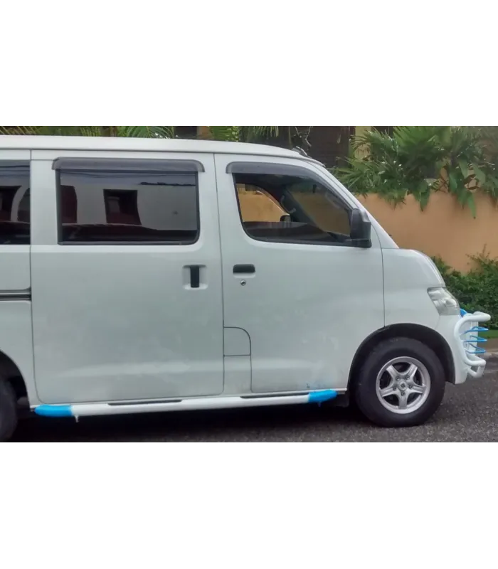 Toyota Liteace Defensa Delantera, Trasera y Estribos Laterales