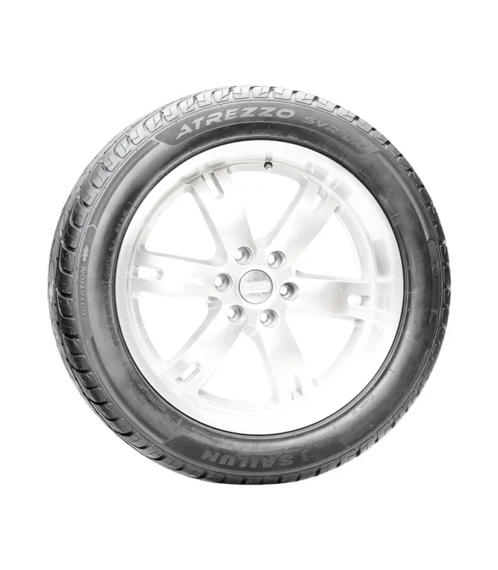 Goma 275/45R20 Sailun Atrezzo SVR para SUV deportiva.