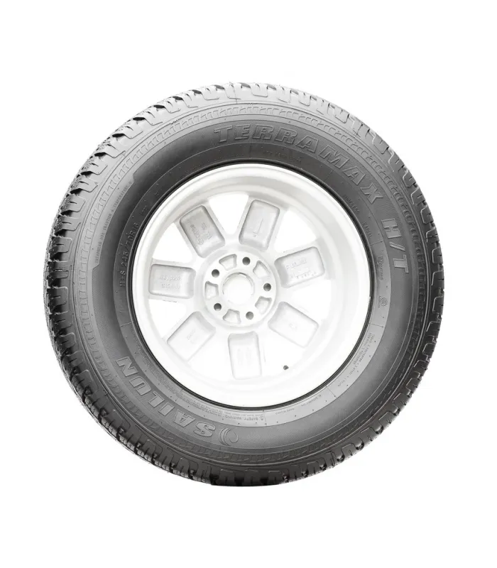 Neumático 225/75R15 Sailun Terramax H/T Highway Terrain con Montura y Alineación Computarizada en Santo Domingo